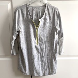 Gray lululemon top